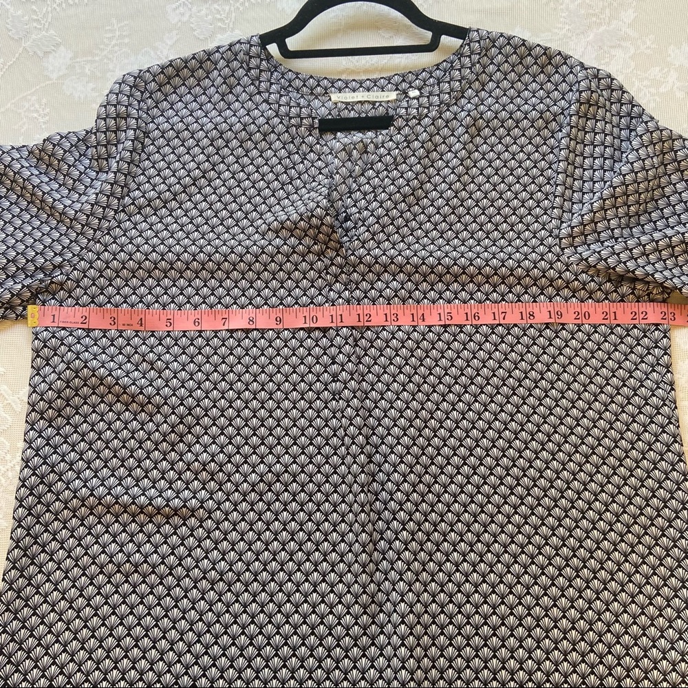 Violet + Claire Black & White Blouse Size XL - Picture 12 of 12